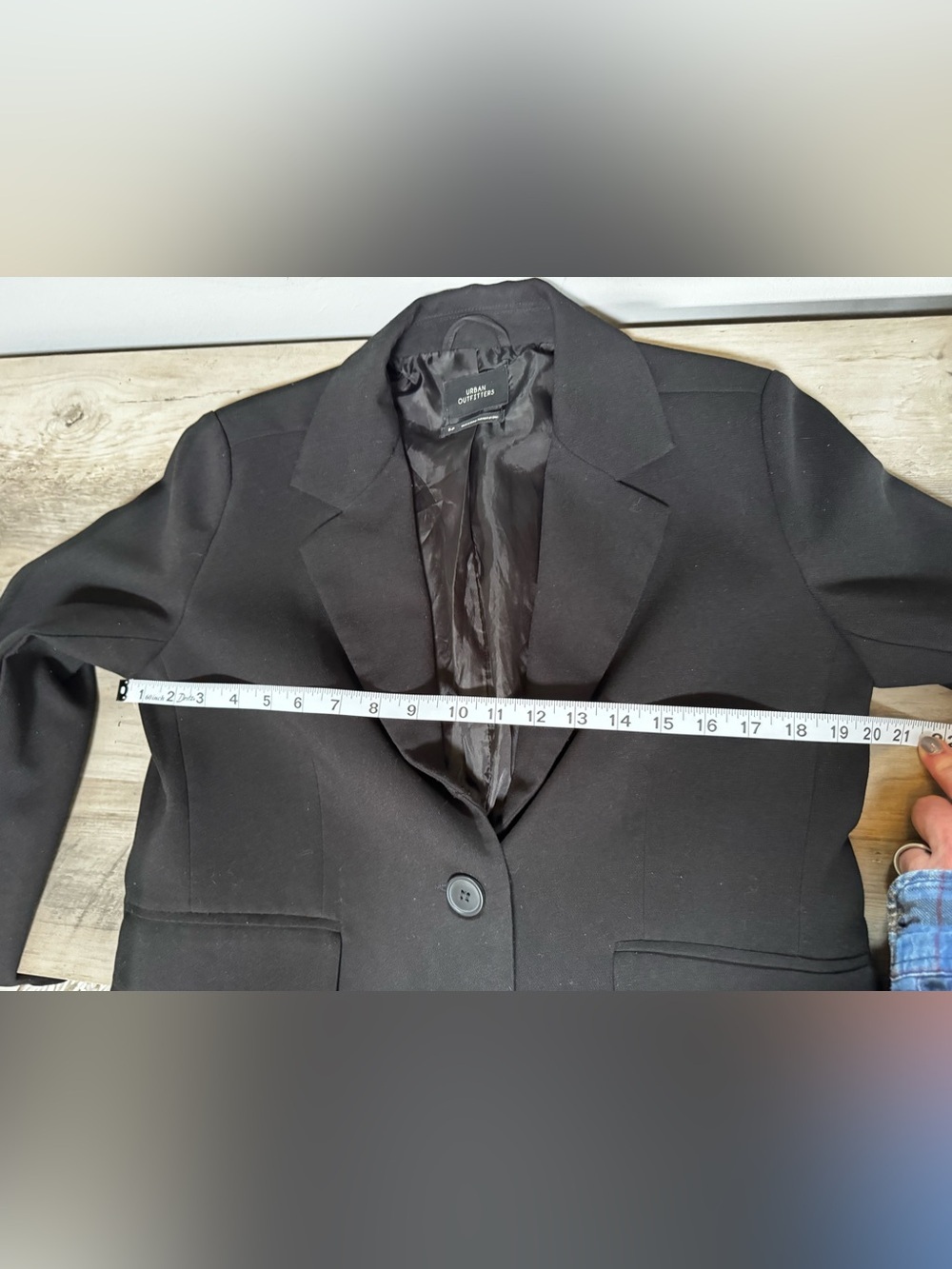 Urban Outfitters Black Blazer - Picture 7 of 7